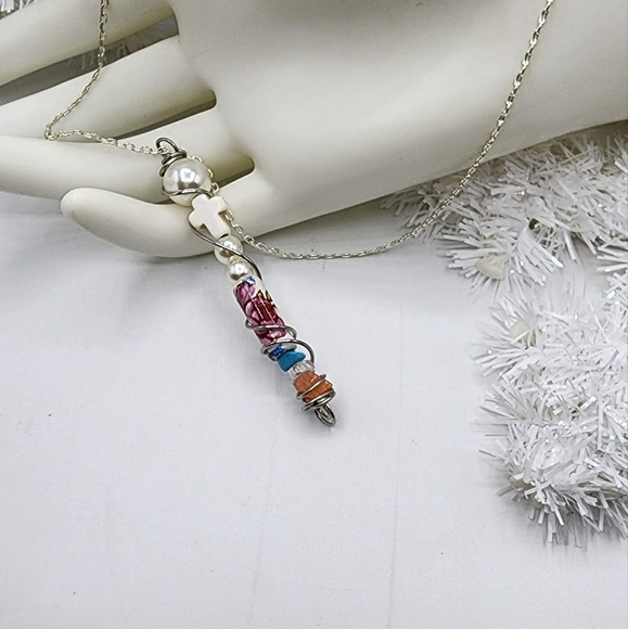 Womens custom made necklace, handcrafted jewelry, kikideeskreations design - Picture 5 of 5